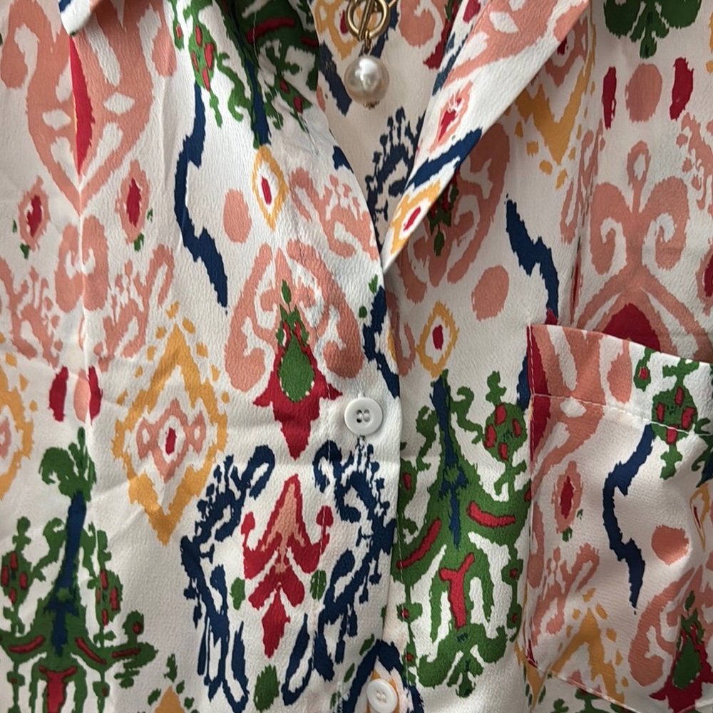 NEW Colorful Patterned Blouse - Picture 4 of 7